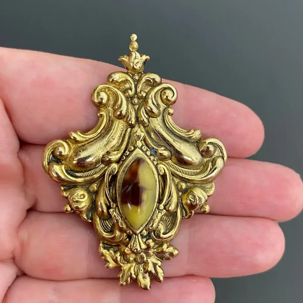 Vintage Gold Tone Baroque Filigree Shield Brooch Pin Victorian Revival Marquise